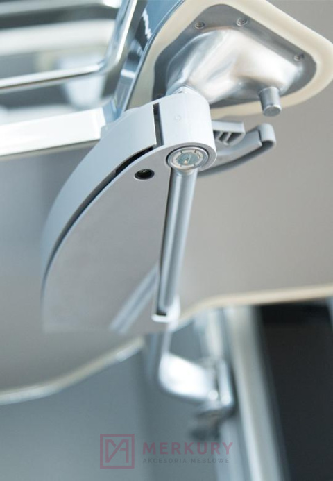 Wyhamowanie do półek LeMans II białe MERKURY Akcesoria Meblowe